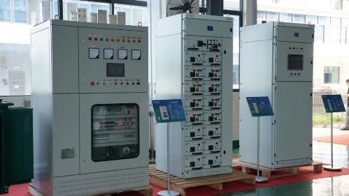 佛山首臺套 雙碳硬科技丨盛氫制氫堿性電解水成套裝備下線