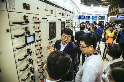 大國大城 企業(yè)擔(dān)當(dāng)--長江日報在軍運會開幕日聚焦盛隆電氣